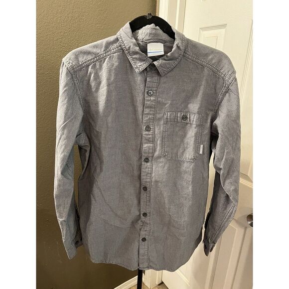 Columbia Sportswear‎ Shirt, Gray Casual, M, GUC - Picture 1 of 3